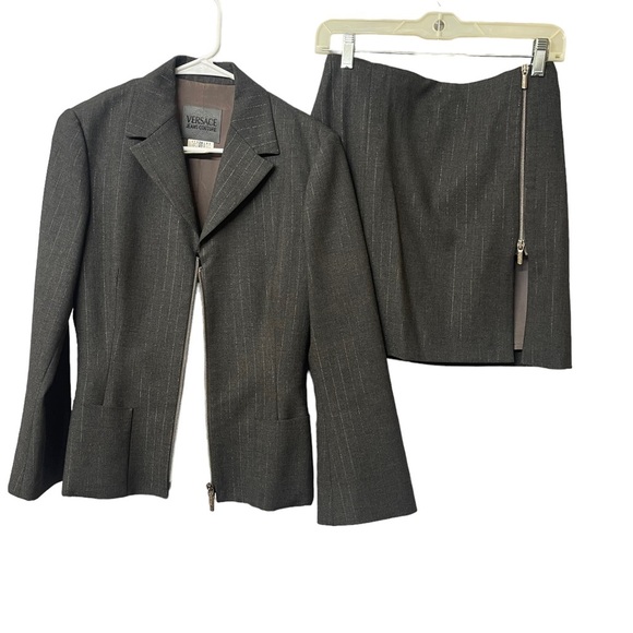 Authentic Versace Jeans Couture 2-Piece Blazer Skirt set size 28/42 - Picture 12 of 16